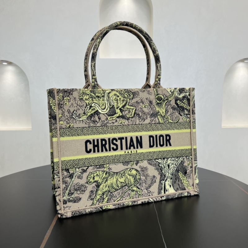 Dior Shopping Bags